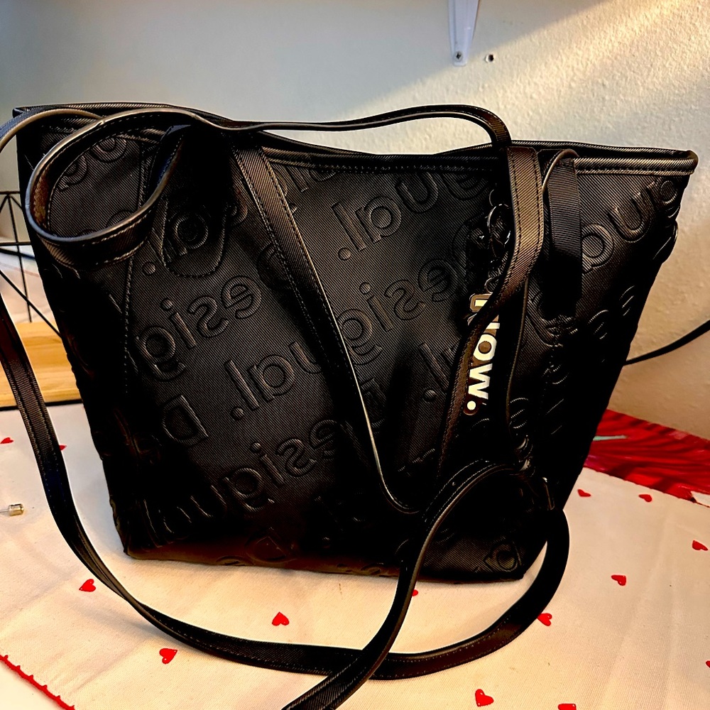 Desigual dual tote bag and cross body.